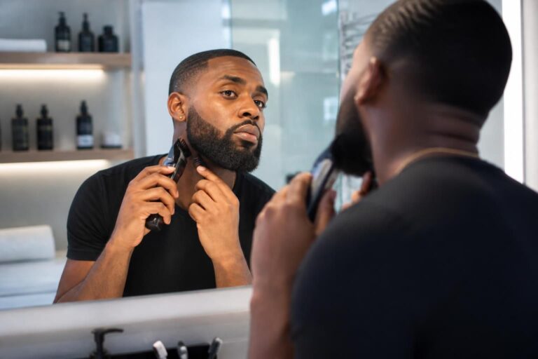 découvrez les meilleures techniques pour une coupe de barbe homme parfaite, assurant un style net et soigné au quotidien. conseils pratiques et astuces pour entretenir votre barbe avec élégance.