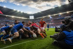 découvrez où suivre en direct la retransmission des matchs de rugby aujourd'hui et tout au long du week-end. ne manquez aucune action grâce à notre guide complet des chaînes et plateformes de diffusion.