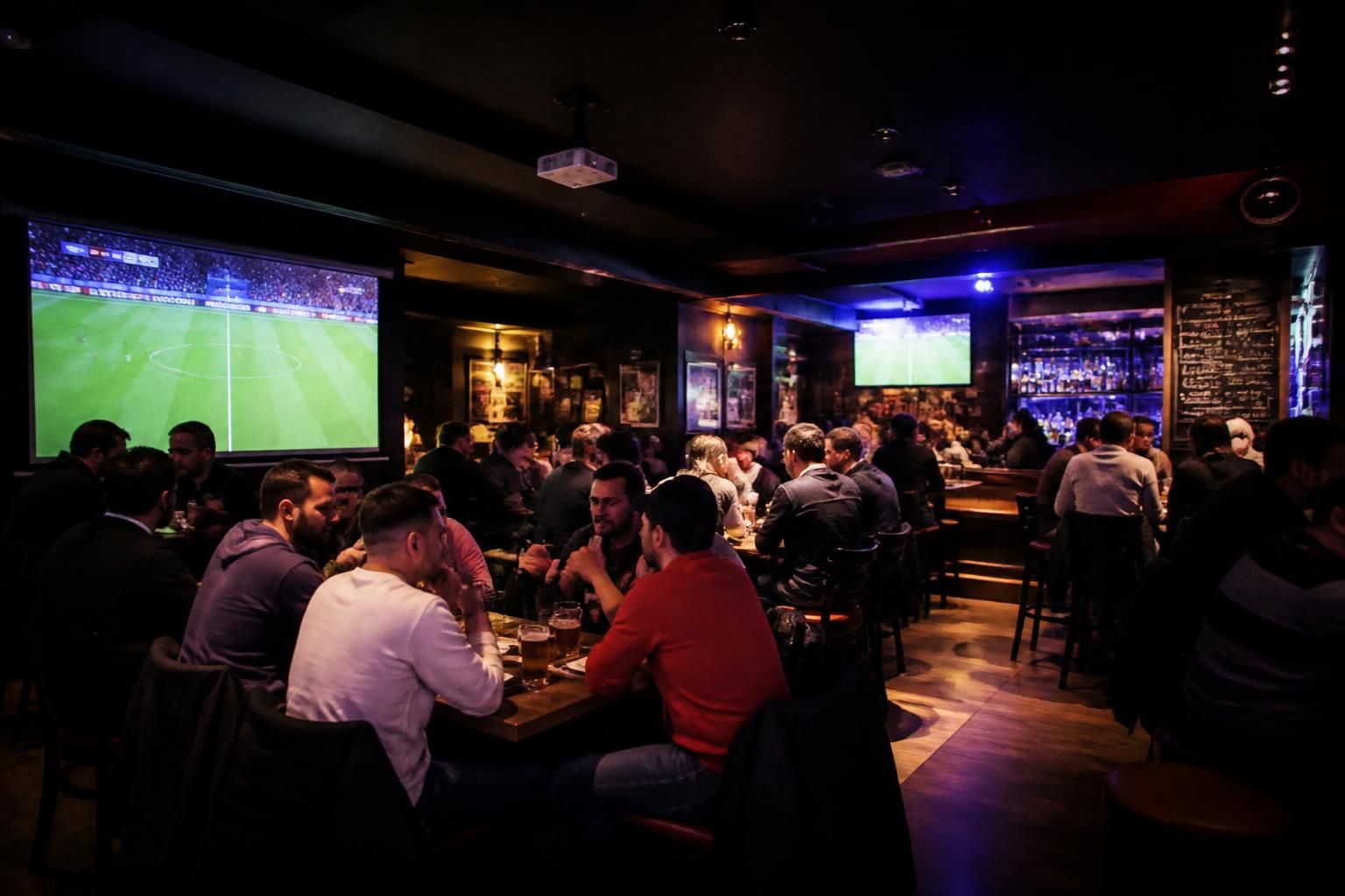 découvrez les meilleures adresses pour regarder le match ce soir et ne rien manquer de l'événement sportif incontournable.